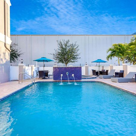 La Quinta By Wyndham Tampa Central Exteriör bild
