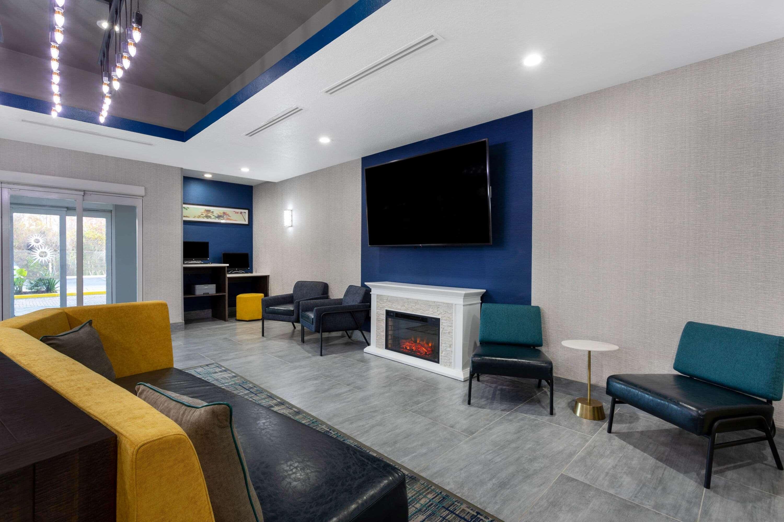 La Quinta By Wyndham Tampa Central Exteriör bild
